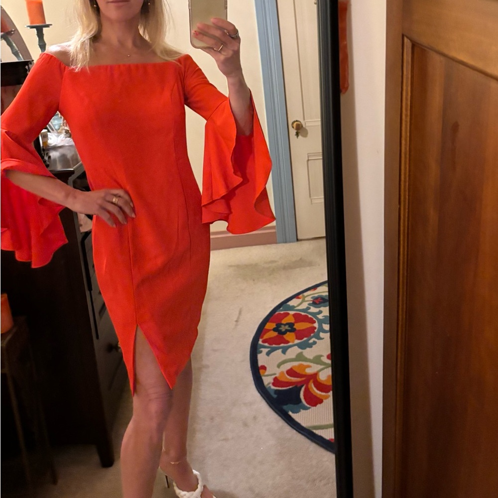 VENUS Red Off-the-Shoulder Long Sleeve Sheath Dress